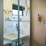 Avia Hotell 4*