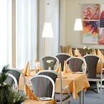 Hotell Avia