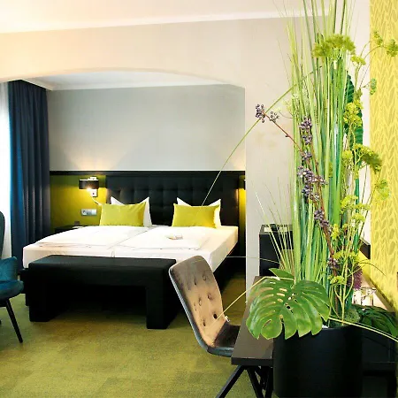 ホテル Avia レーゲンスブルク