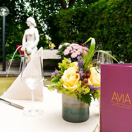 Avia Hotell