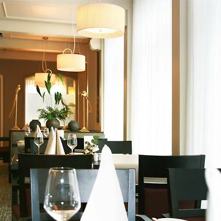 Hotell Avia 4*