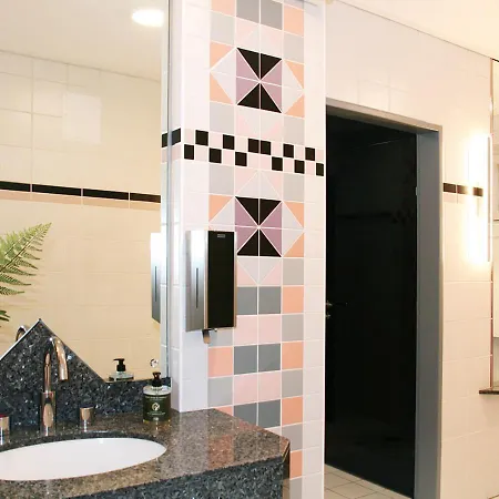 Avia レーゲンスブルク